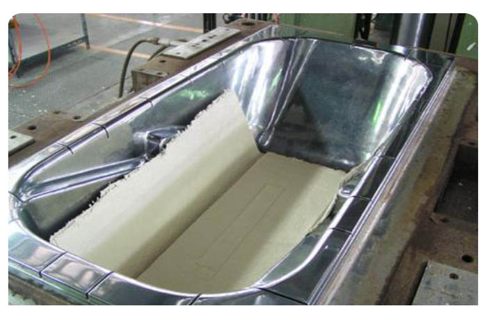 Place the SMC material into bathtub mould